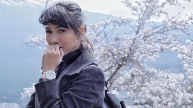 Artis Andrea Dian (Foto: Instagram @andreadianbimo)