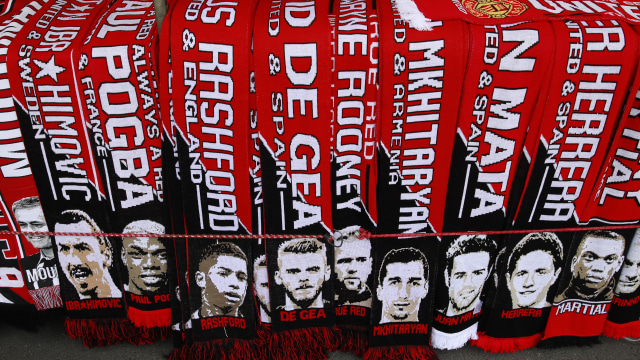 Glory, glory, Man United! (Foto: Reuters/Jason Cairnduff)