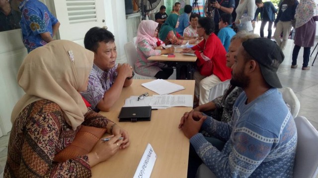 Warga di Balai Kota. (Foto: Nadia Riso/kumparan)