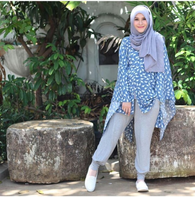Kece Banget! 7 Inspirasi Gaya Casual Ala Zaskia Adya Mecca Yang Bisa Kamu Tiru!