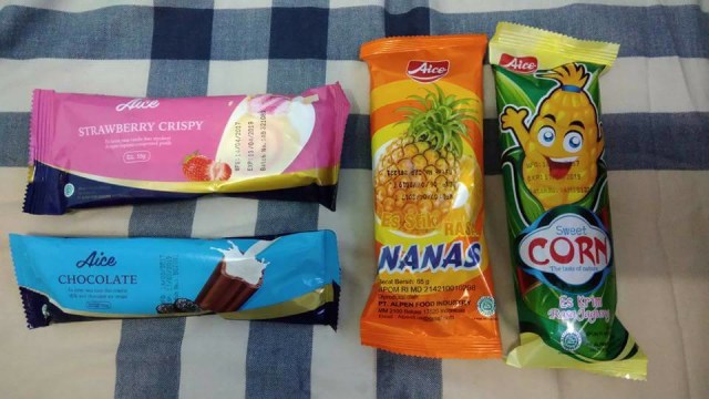 Es Krim Impor Asal China Merek Aice (Foto: Dok. Pembaca kumparan)