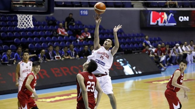 Dodo saat menghadapi Singapura di SEABA 2017. (Foto: Dok. FIBA)