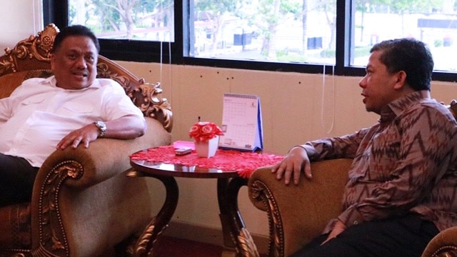 Gubernur Olly dan Fahri Hamzah. (Foto: Instagram: Fahri Hamzah)