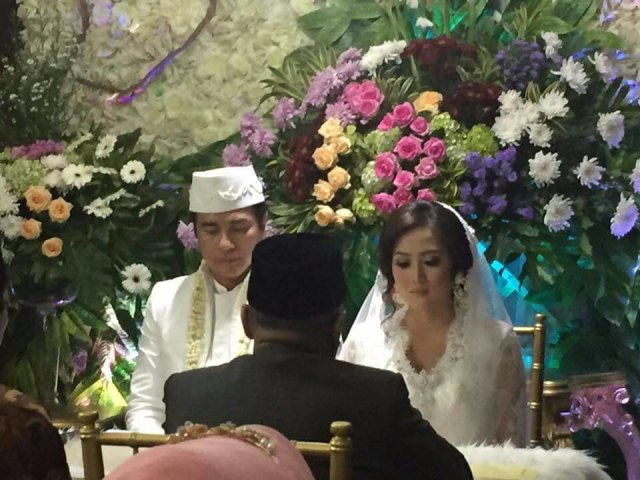Adjie Pangestu nampak tegang (Foto: dok.Rani Ceremony)