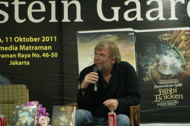 Mari Berkenalan dengan Jostein Gaarder (1)