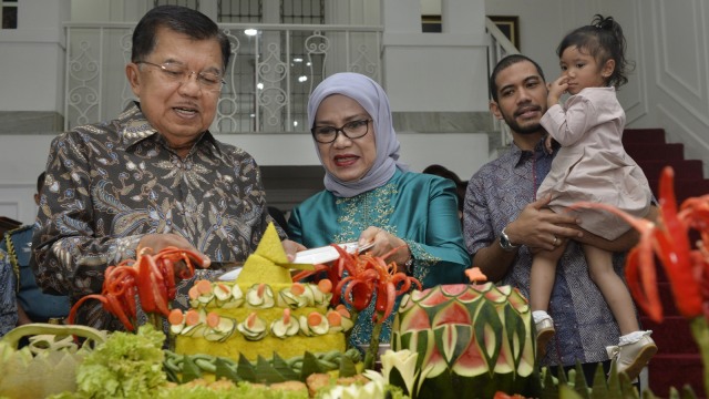 Ulang tahun Jusuf Kalla. (Foto: Antara/Saptono)
