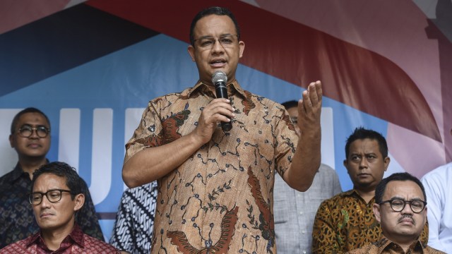 Tim Sinkronisasi Anies-Sandi. (Foto: Antara//Hafidz Mubarak A)