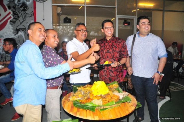 Berkenalan dengan Freddy Abdulah, sosok di balik kehebohan Mie Setan