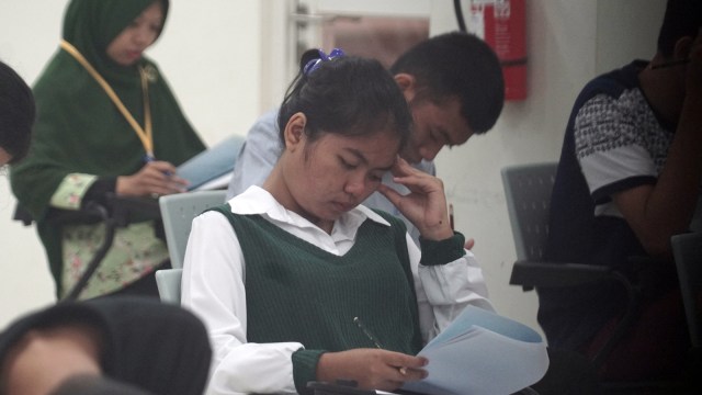 Pelaksanaan SBMPTN 2017 (Foto: Aditia Noviansyah/kumparan)