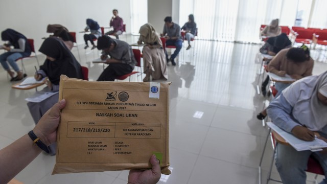 Ujian SBMPTN. (Foto: Antara/Hafidz Mubarak A)