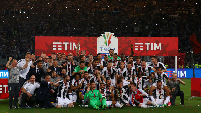 Juventus juara Coppa Italia 2016/17. (Foto: Reuters/ Alessandro Bianchi)