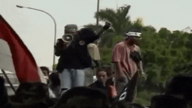 Aksi Mahasiswa 1998 (Foto: Youtube/dokumenter gerakan mahasiswa)