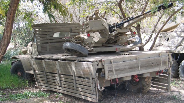 ZU-23 (Foto: Wikimedia Commons)