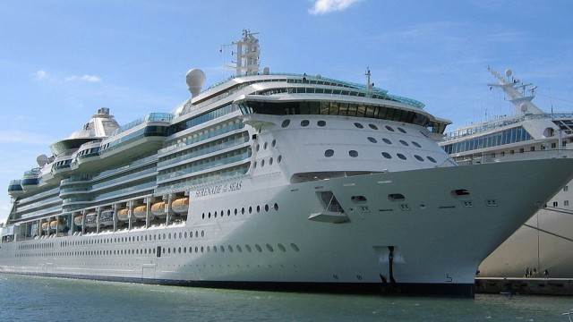 Kapal angkut penumpang  (Foto: Wikimedia Commons)