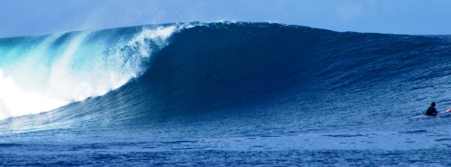 3 Lokasi Surfing Terbaik di Pulau Jawa  (3)