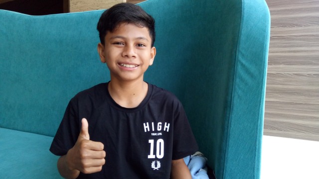 Naufal, penemu listrik tenaga kedondong (Foto: Kevin Kurnianto/kumparan)