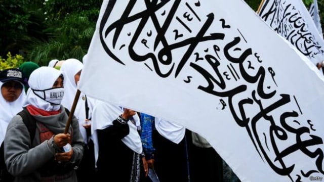 HTI dan Konsep Khilafah yang Sudah Tak Relevan