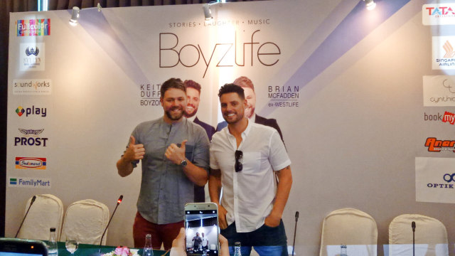 Kolaborasi Keith Duffy dan Brian McFadden (Foto: Amanaturrosyidah/kumparan)