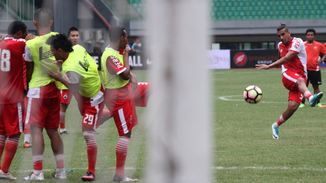 Persija pada salah satu sesi latihan. (Foto: Risky Andrianto/ANTARA)