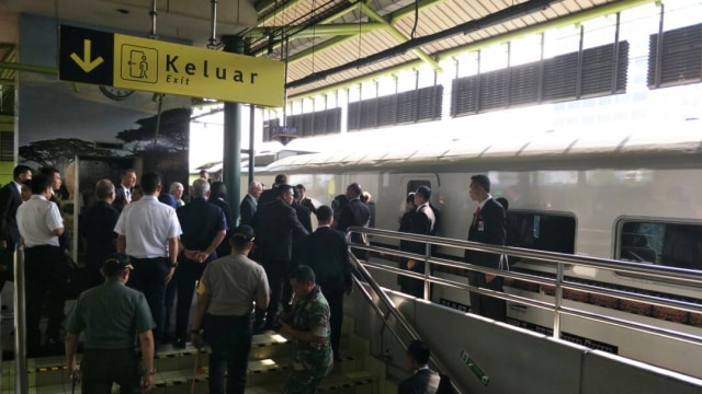 Raja Swedia Naik Kereta (Foto: Dok. PT KAI)