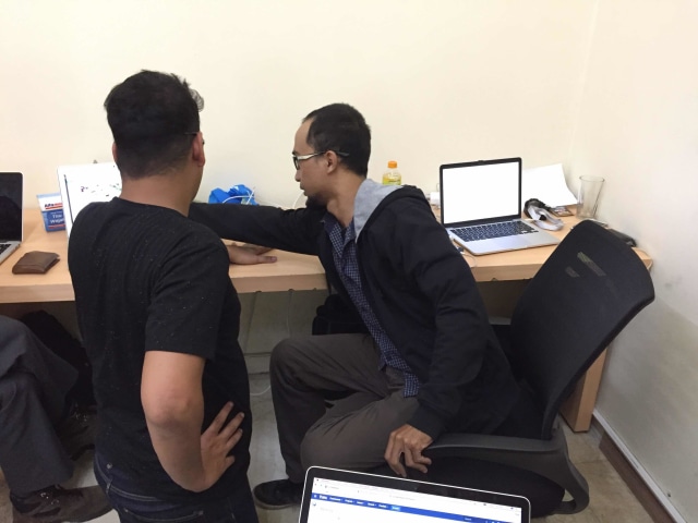 Suasana kantor hari ini