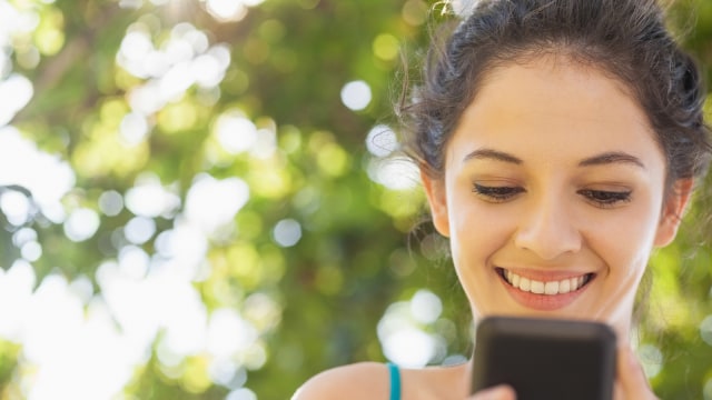Mendapat kiriman pesan setiap pagi. (Foto: Thinkstock)