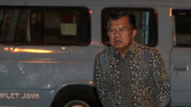 Wapres kunjungi lokasi ledakan bom (Foto: Fanny Kusumawardhani/kumparan)