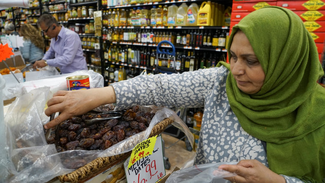 Muslim di Amerika menjalankan Ramadan (Foto: REUTERS/Amr Alfiky)