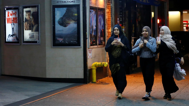 Muslim di Amerika menjalankan Ramadan  (Foto: REUTERS/Amr Alfiky)
