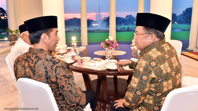 Ma'ruf Amin, Jokowi, dan Jusuf Kalla. (Foto: Dok. Agus Suparto)
