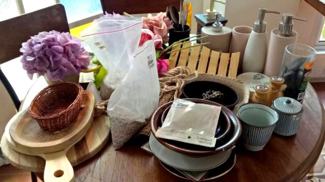 Properti yang digunakan saat workshop fotografi  (Foto: Deanda Dewindaru/kumparan)