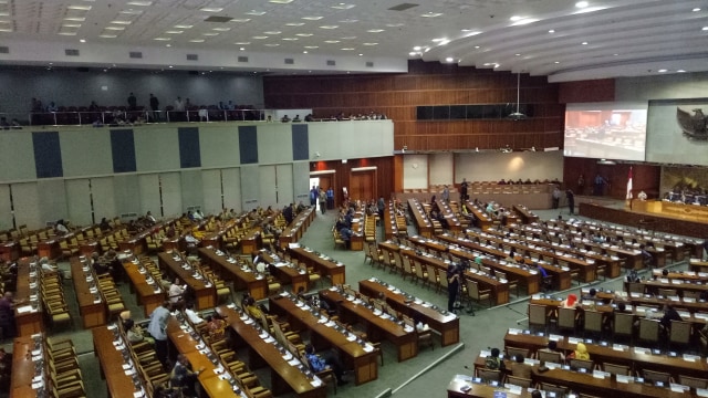 PKS walkout dari Sidang Paripurna (Foto: Akbar Ramadhan/kumparan)