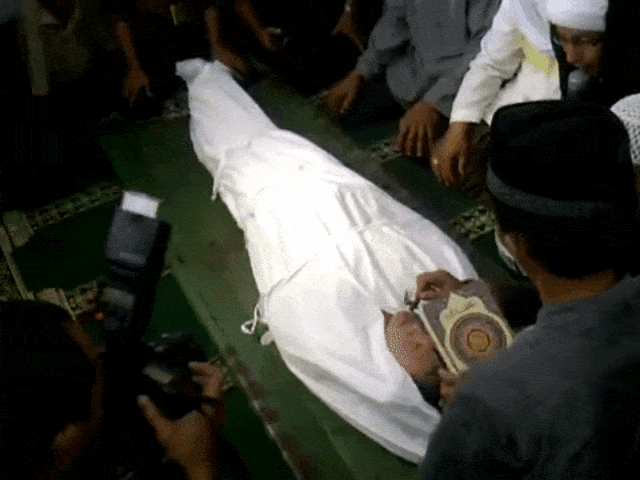 Sumpah Pocong (Foto: jefri rockabilly/YouTube)