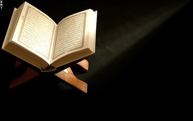 Mari Mengenal Perkembangan Sastra dalam Peradaban Islam (1) (1)