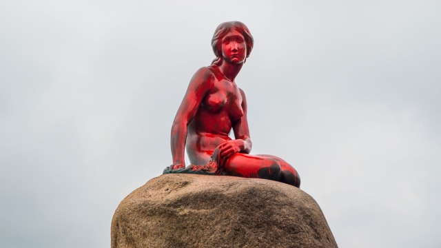 Little Mermaid di Kopenhagen (Foto: Ida Marie Odgaard/Scanpix Denmark/via REUTERS)