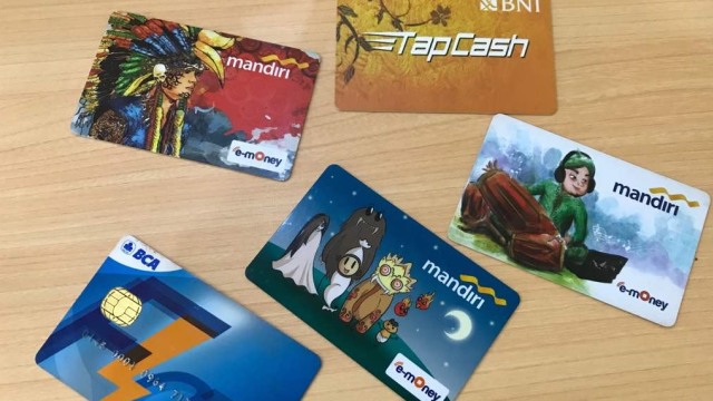 Kartu Uang Elektronik atau e-Money (Foto: Dewi Rachmat Kusuma/kumparan)