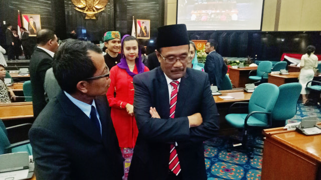 Djarot usai Rapat Paripurna (Foto: Nadia Jovita/kumparan)