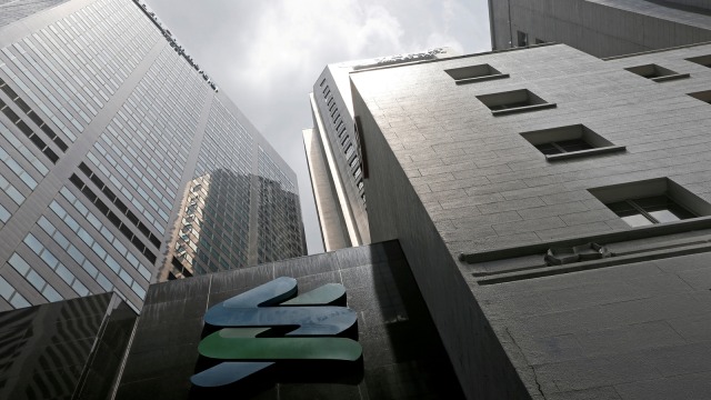 Gedung Standard Chartered (Foto: Reuters/Nir Elias)