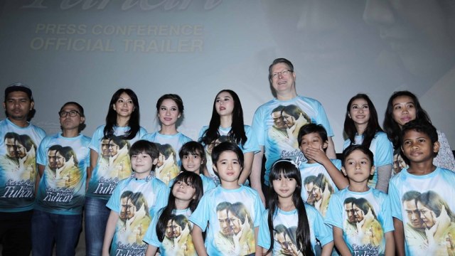 Rilis film Surat Kecil untuk Tuhan (Foto: Prabarini Kartika/kumparan)