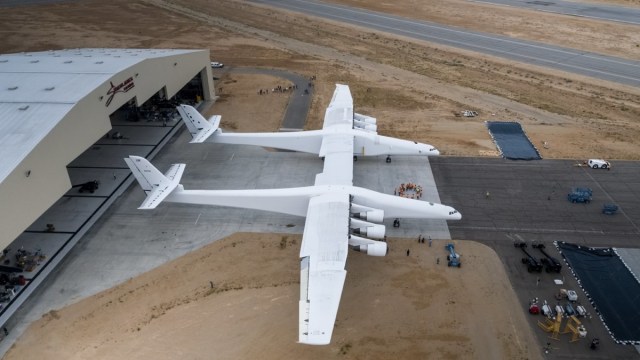 Pesawat Stratolaunch tampak atas. (Foto: Stratolaunch Systems)