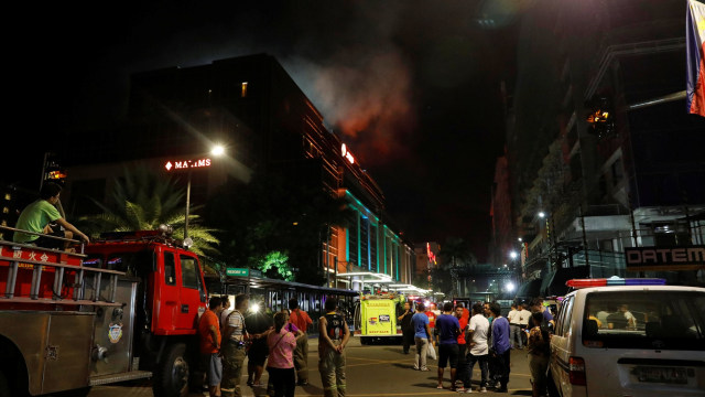 Ledakan di tempat hiburan di Filipina. (Foto: REUTERS/Erik De Castro)