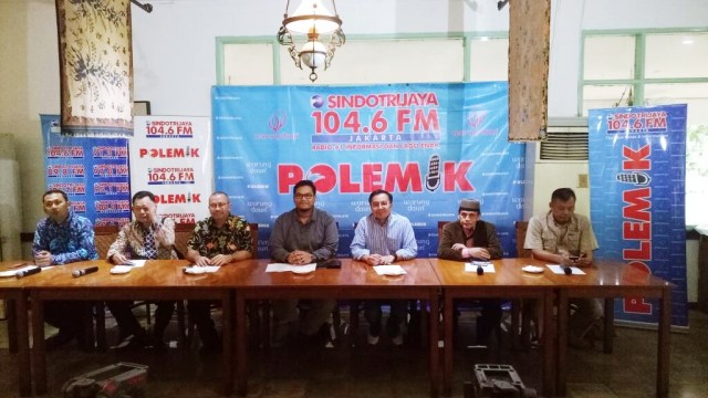 Talkshow Akhir Pekan Terhangat POLEMIK. (Foto: Akbar Ramadhan/kumparan)