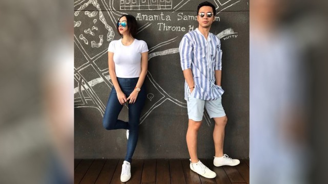 Aura Kasih dan Sandy Thema (Foto: Instagram/@aurakasih)