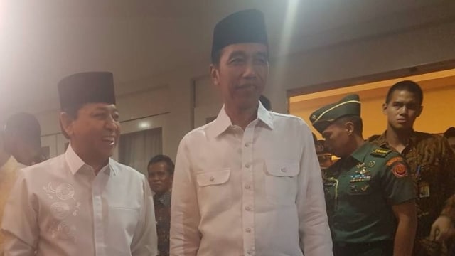 Jokowi menghadiri buka puasa di kediaman Setnov (Foto: Yudhistira Amran/kumparan)