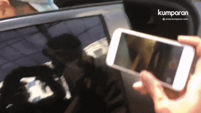 Vionina saat diperiksa polisi (Foto: Kelik Wahyu/kumparan)