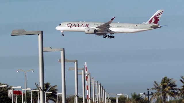 Pesawat Qatar Airways di Doha (Foto: REUTERS/Stringer)
