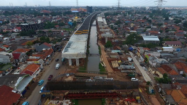 Proyek Tol Becakayu (Foto: ANTARA FOTO/Wahyu Putro A)