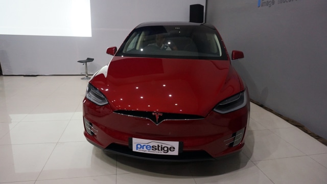 Tesla Model X (Foto: Gesit Prayogi/kumparan)