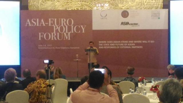 Wapres JK di acara Asia-Euro Policy Forum (Foto: Kevin Kurnianto/kumparan)