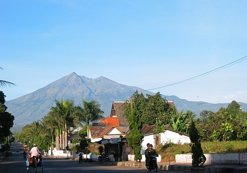 Gunung Merbabu Salatiga. (Foto: Wikimedia Commons)
